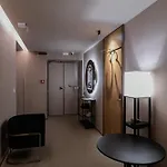 163 Boutique Hotel