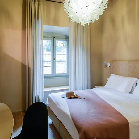 Отель 163 Boutique *