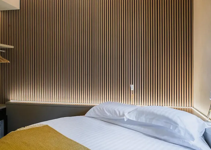 163 Boutique Hotel *