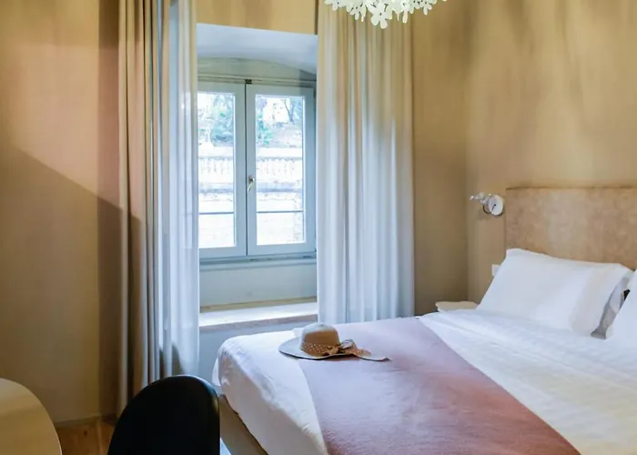 Hotel 163 Boutique *