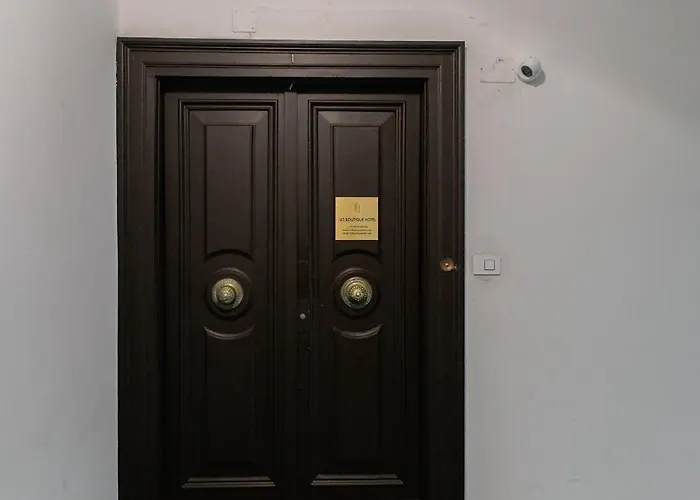 Hotel 163 Boutique *