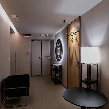 163 Boutique فندق